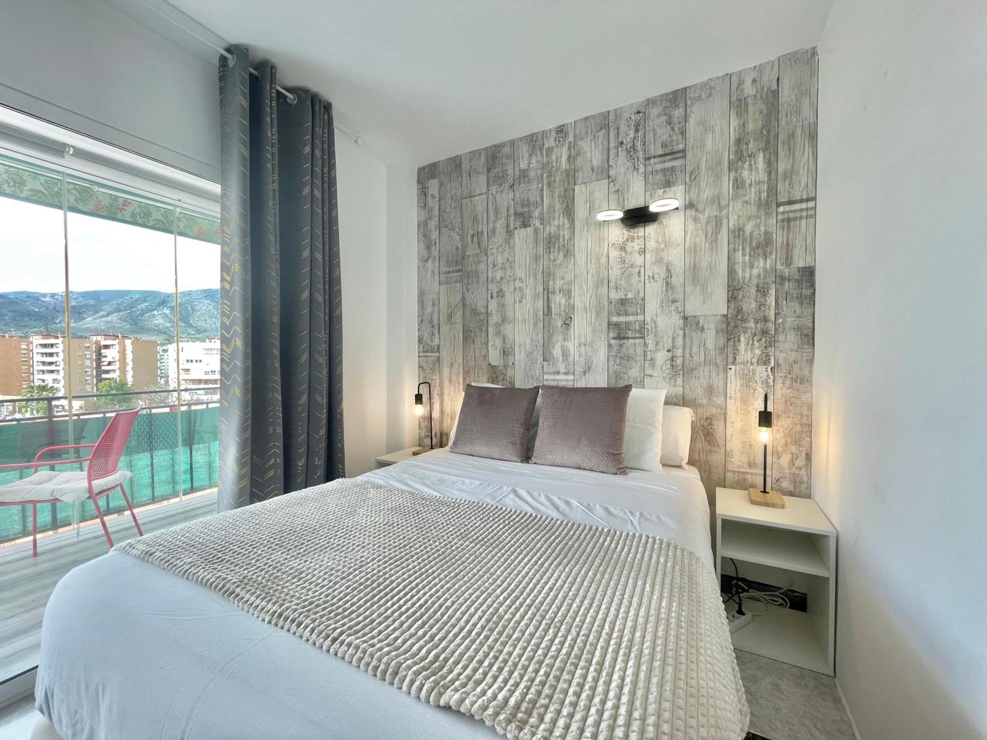 Lafrenchtouch - Coqueto Estudio Terraza Con Vistas Torremolinos Exterior photo